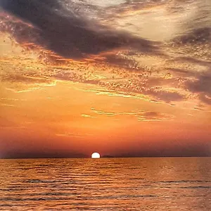 A Casa Da Putìa, L'emozione Di Un Tramonto Italia