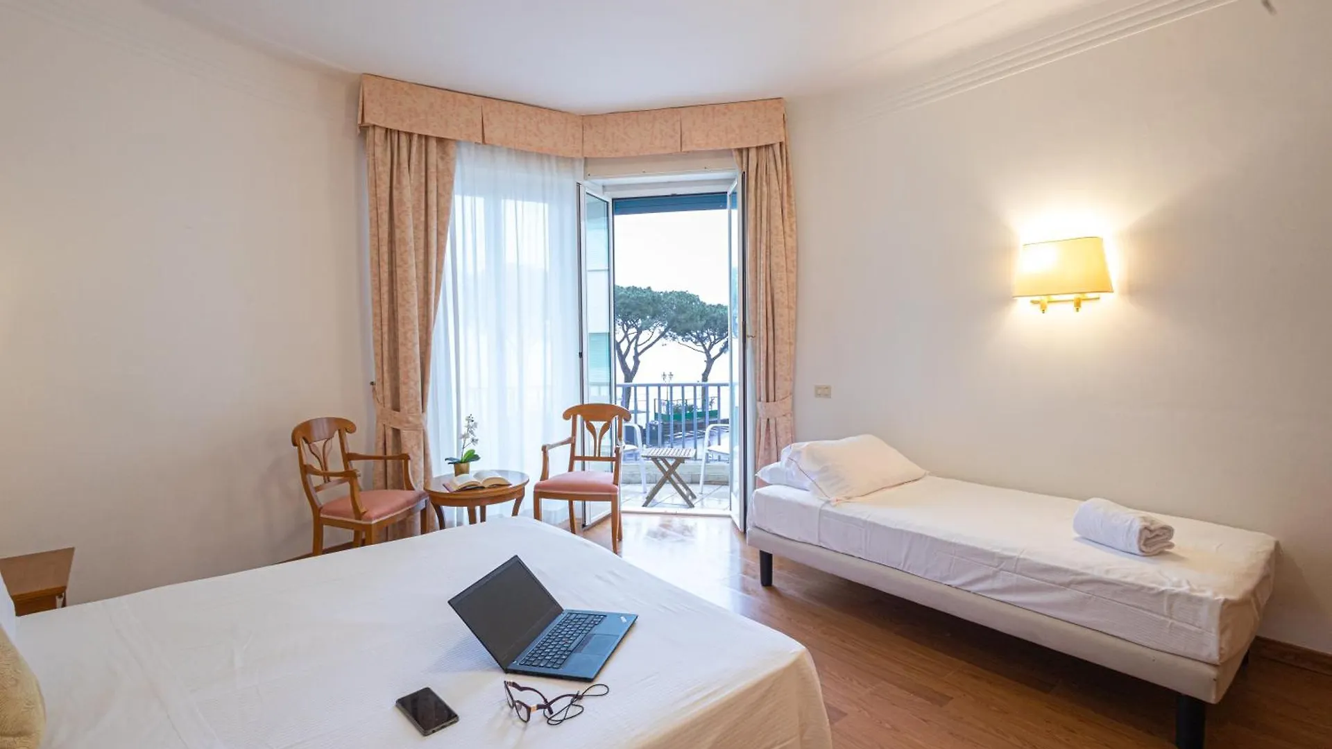 Hotel Majestic By Lvg Hotel Collection Αλάσιο